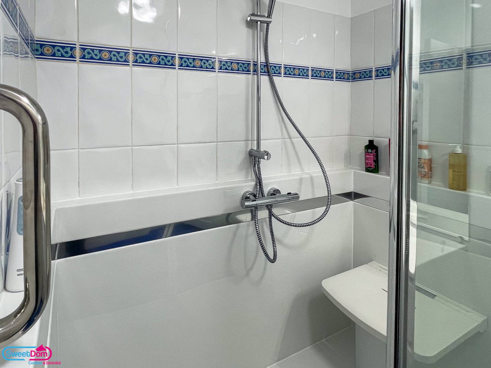 Panneaux Rénova AKW, siège et barres