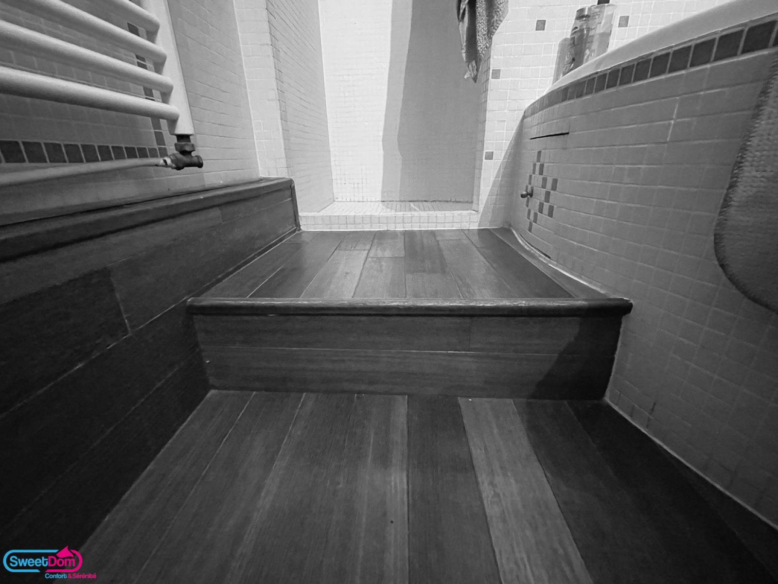 Enlever une marche dans la salle de bains à Levallois-Perret (92300)