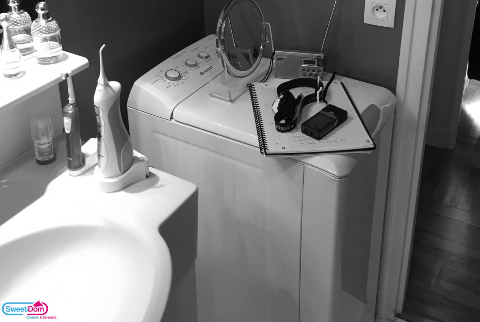 Déplacer le lave-linge dans une autre pièce pour avoir plus de place à Boulogne-Billancourt (92100)
