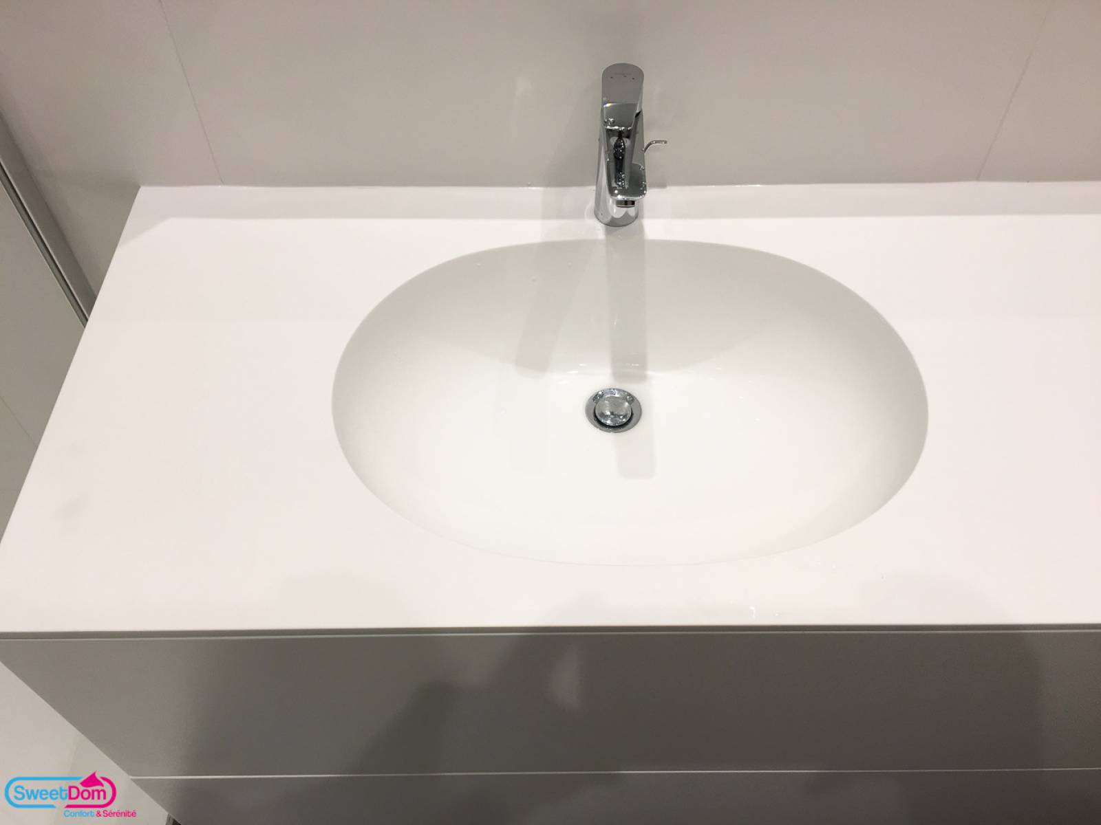 Choisir une vasque en ellipse pour le meuble sur mesure à Boulogne-Billancourt (92100)