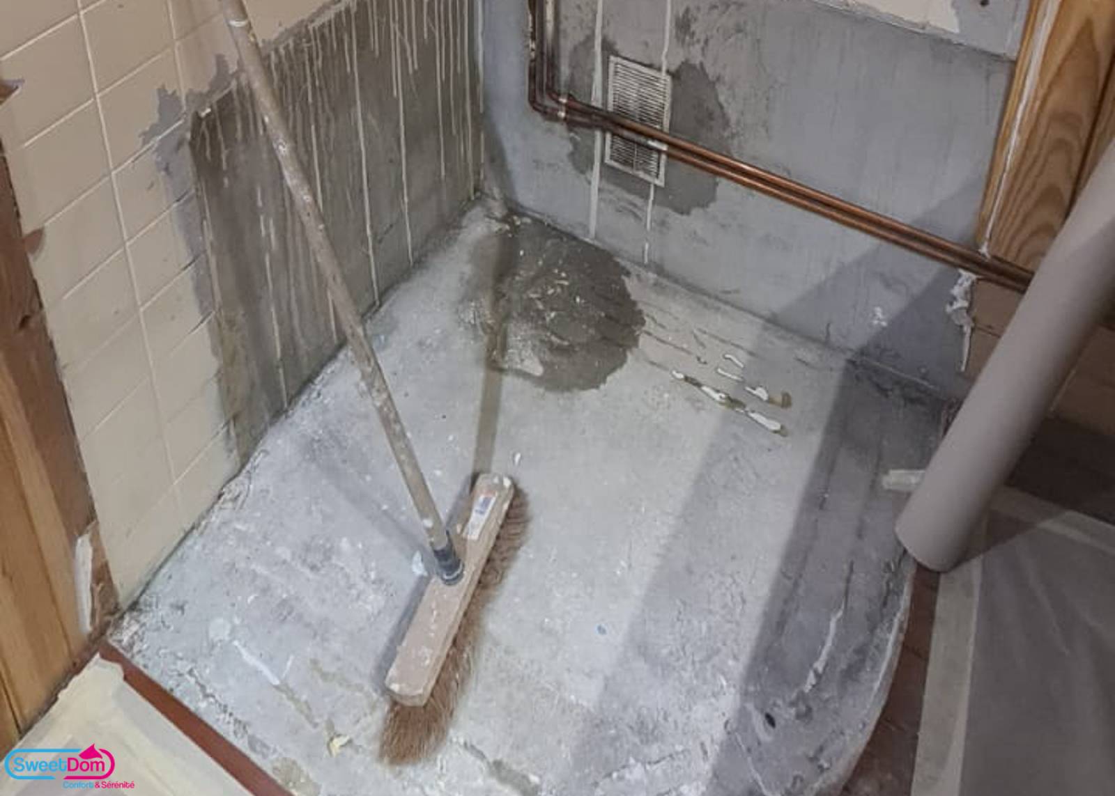 Réaliser des travaux dans la salle d'eau pour une douche PMR à Sucy-en Brie (94370)