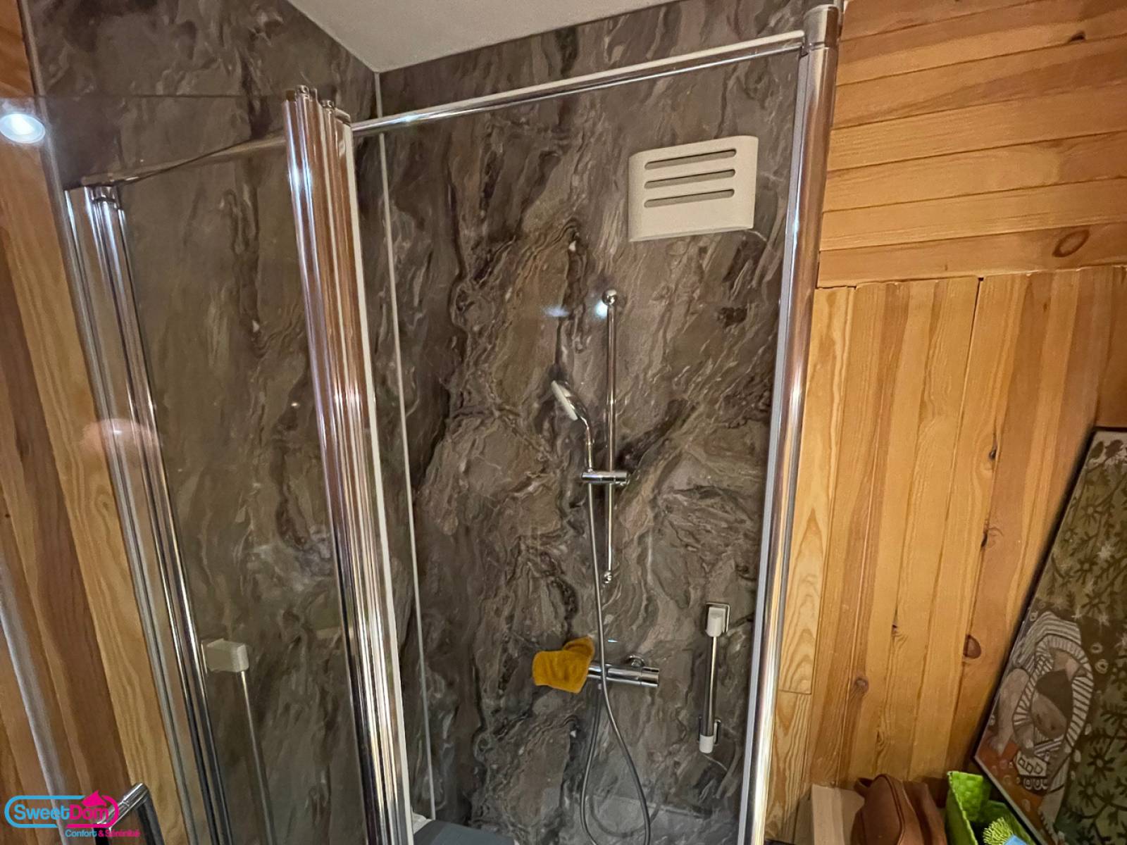 Utiliser un mitigeur thermostatique dans la nouvelle douche à Sucy-en Brie (94370)