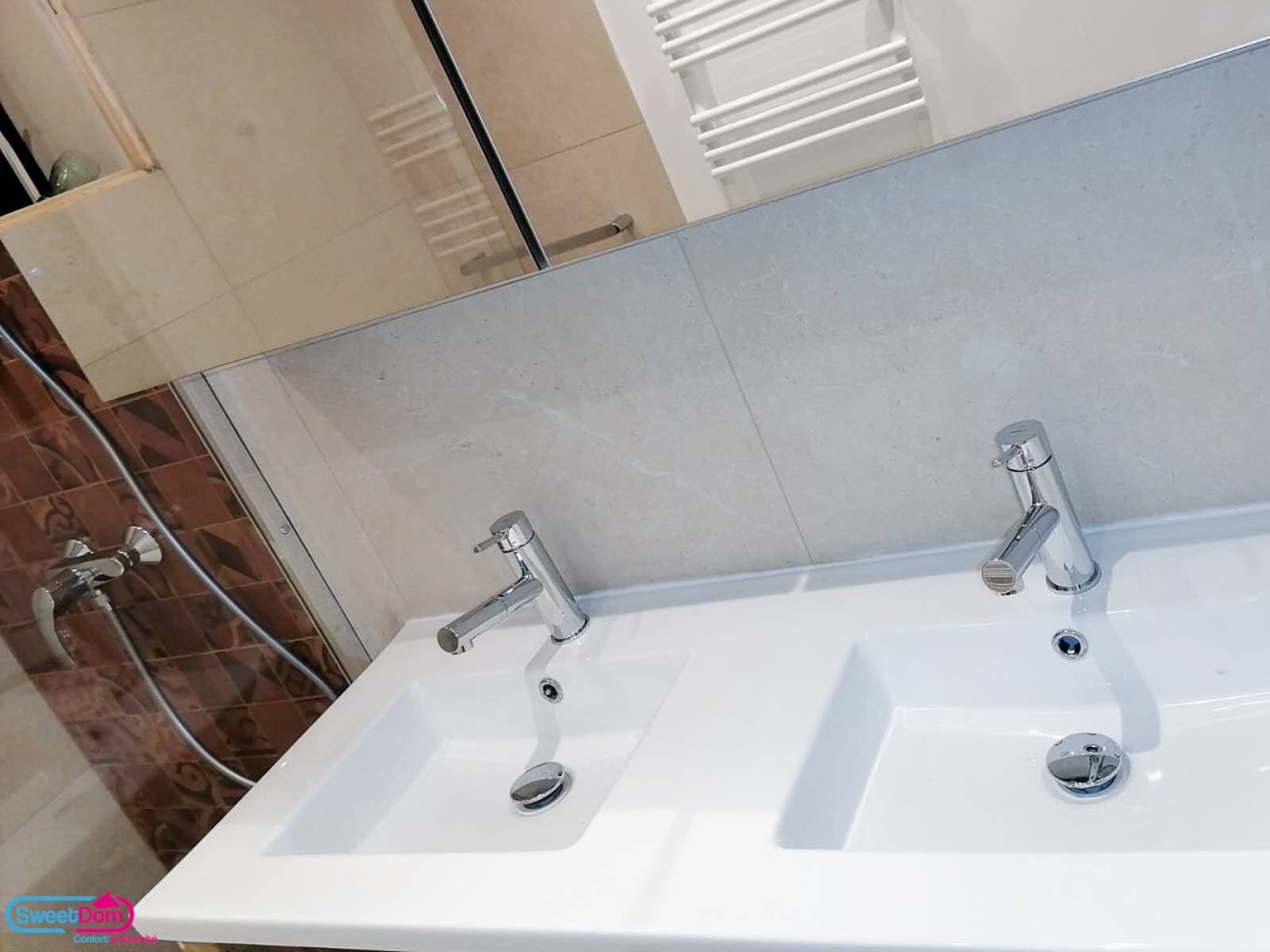 Choisir un meuble avec double vasque et une armoire de toilette à Levallois-Perret (92300)