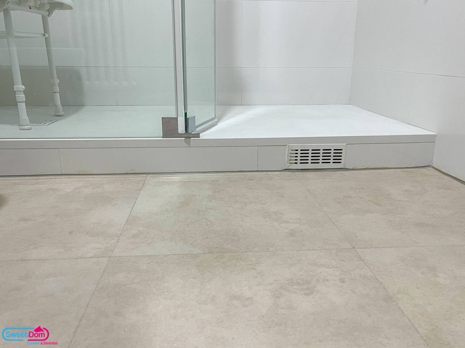 Avoir une douche de faible hauteur et du sol antidérapant à Arcueil (94)