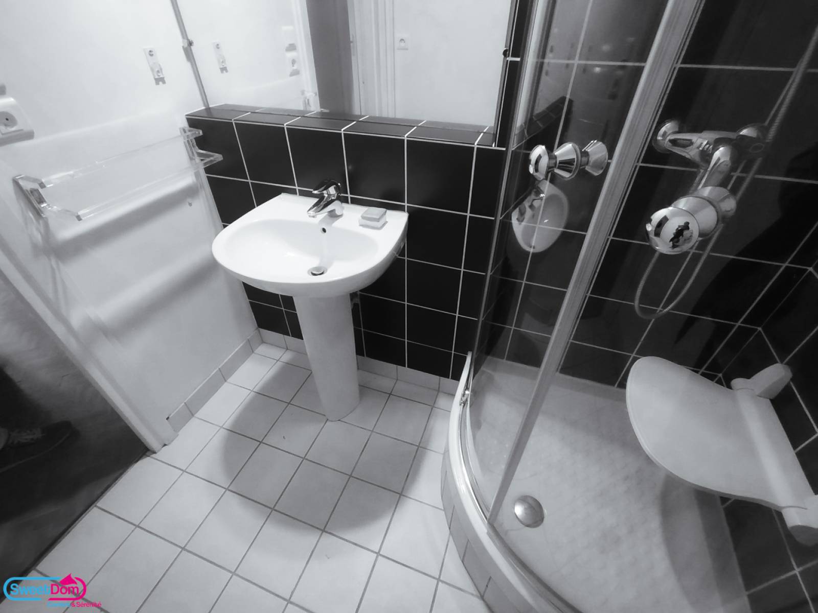 Adapter sa salle de douche pour la rendre plus moderne et accessible pour un senior à Aubervilliers (93300)