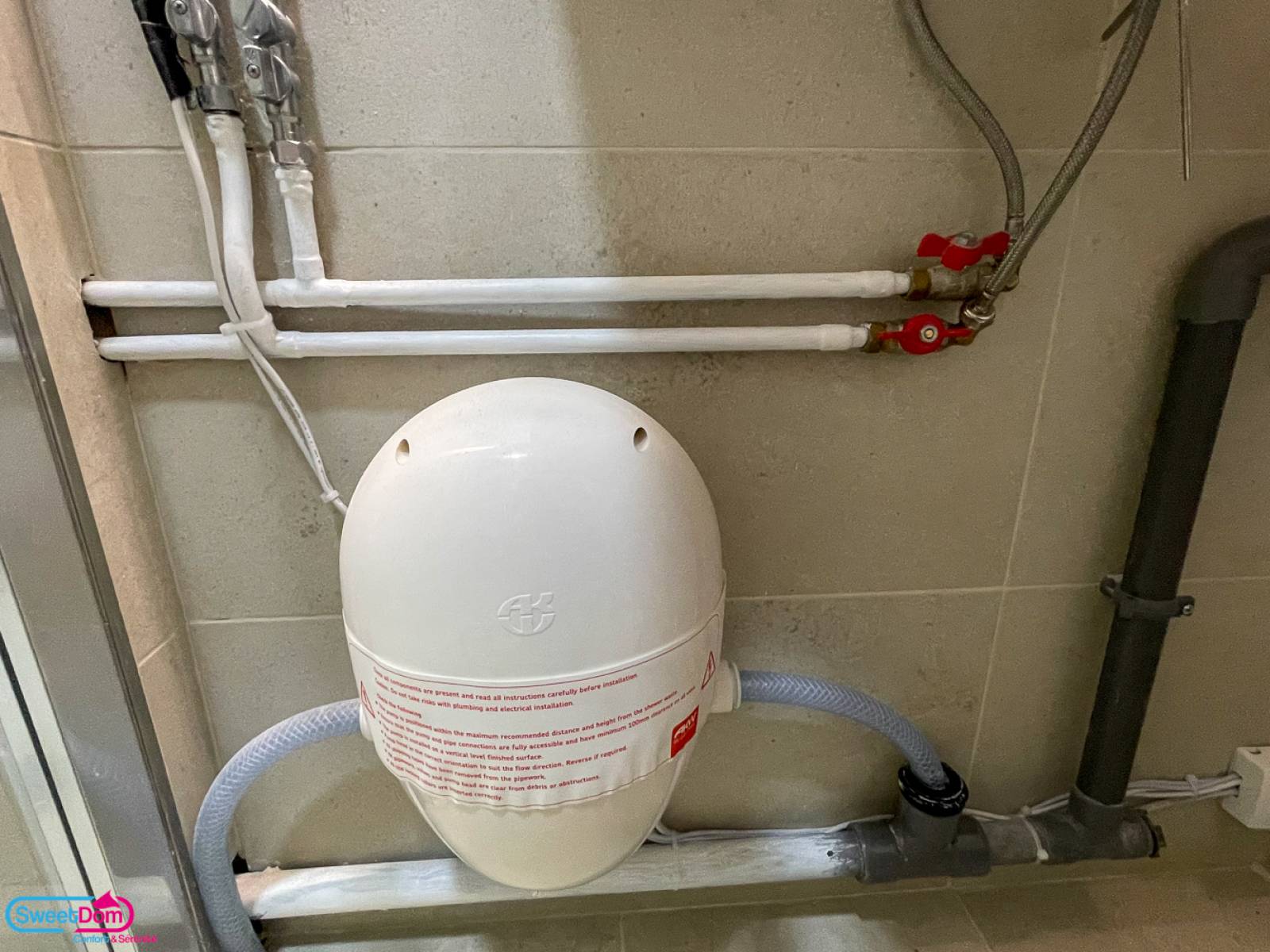 Mettre en place une nouvelle pompe d'aspiration pour un douche sans ressaut à Montrouge (92120)