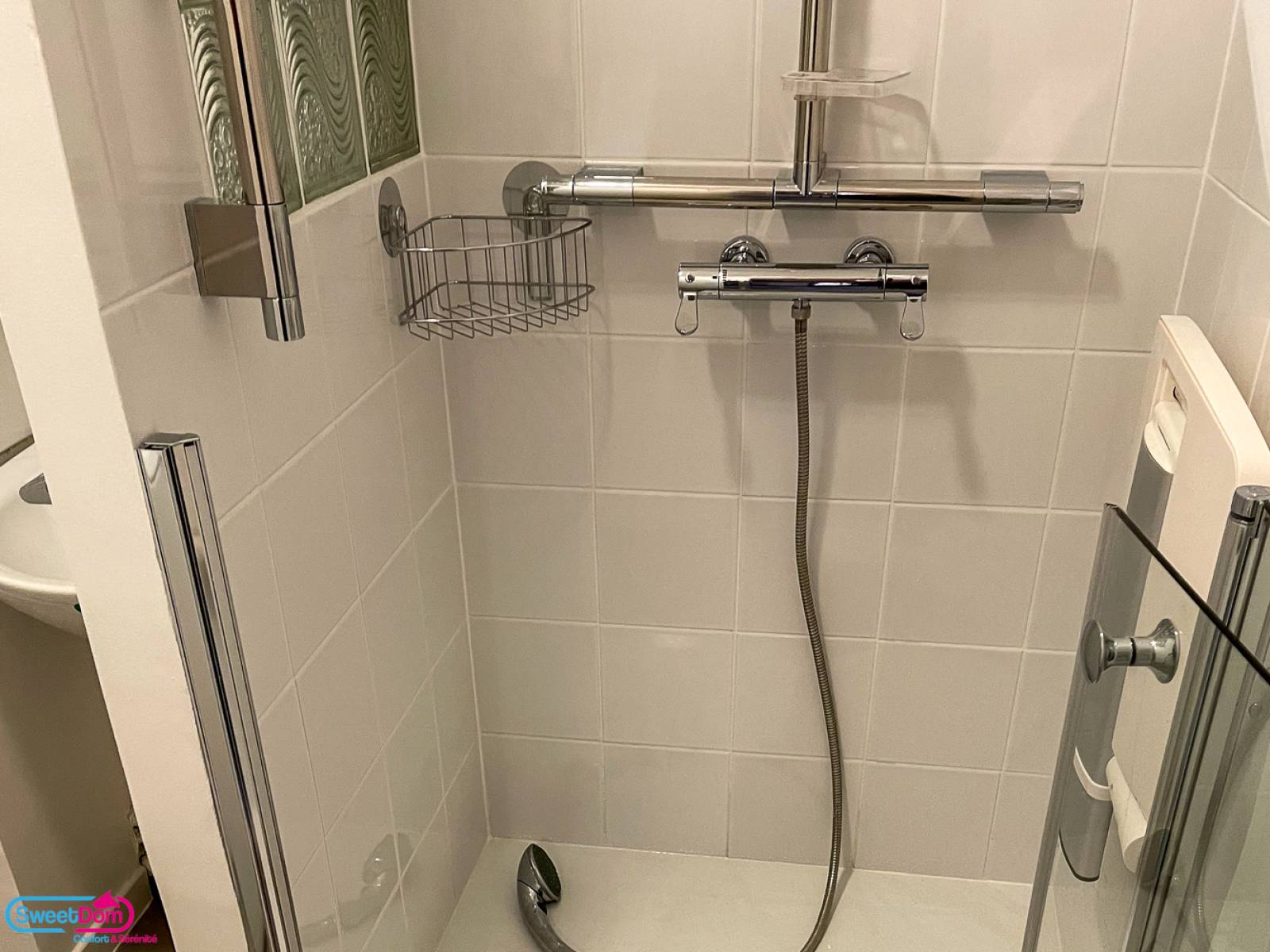 Equiper la nouvelle douche pour plus d'accessibilité à Boulogne-Billancourt (92100)