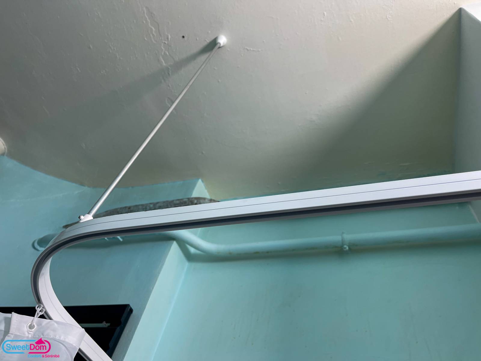 Installer un rail pour les rideaux de douche à Saint-Ouen-sur-Seine (93400)