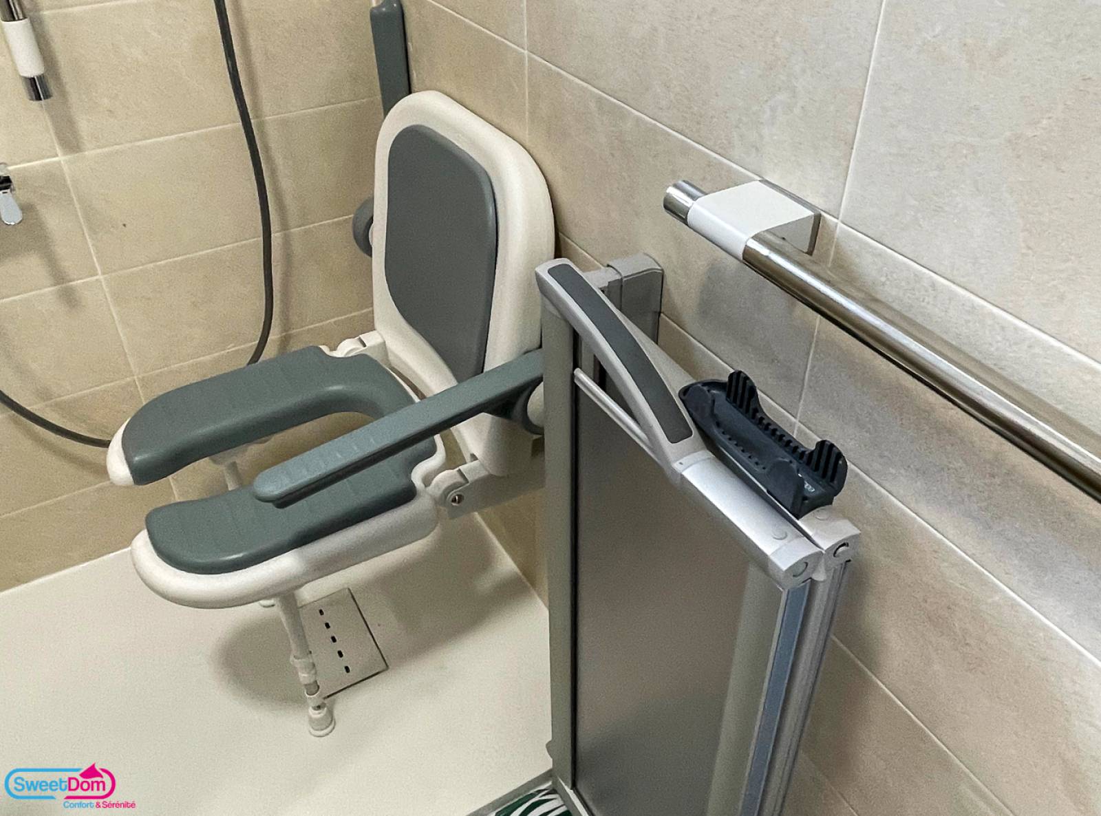 Choisir des équipements adaptés pour une douche PMR à Créteil (94000)