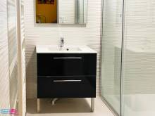 Installer un meuble vasque sur mesure dans sa salle de bain à Versailles (78000)