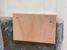 Renforcer le mur pour l'installation d'une chaise de douche à Levallois-Perret (92300)