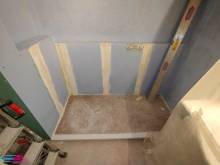 Rendre étanche l'espace douche avant la pose du carrelage à Chevilly-Larue (94550)