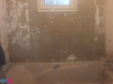 Déposer le carrelage pour la rénovation d'une salle de bains à Levallois-Perret (92300)