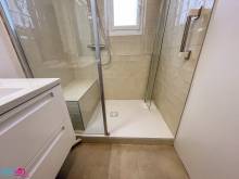 Installer un sol antidérapant dans sa salle de bain à Neuilly-sur-Seine