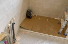 Installer un receveur extra plat antidérapant au sol à Créteil (94000)